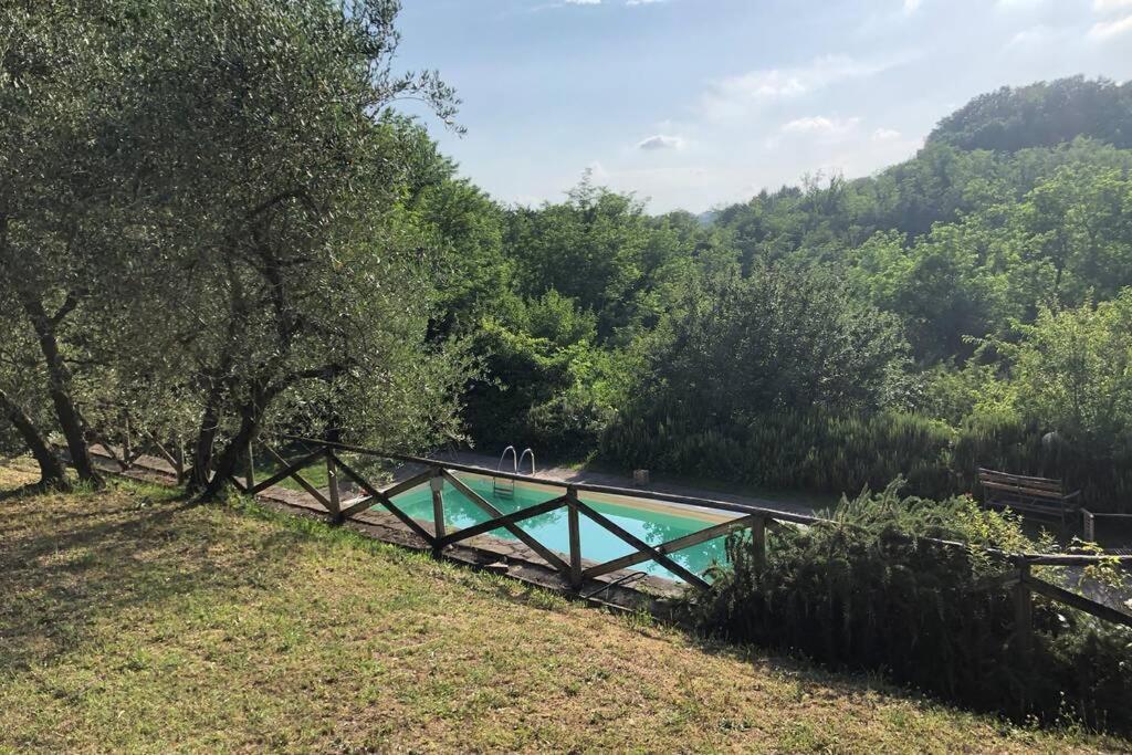 La Casa Nel Bosco Villa Lari Kültér fotó